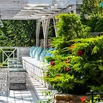 Chiflika Family Hotel