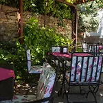 Hotel Chiflika Family