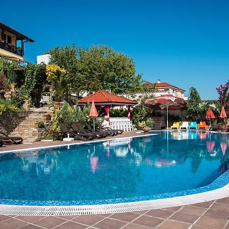 Chiflika Family Hotel